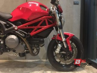  Ducati Monster 796